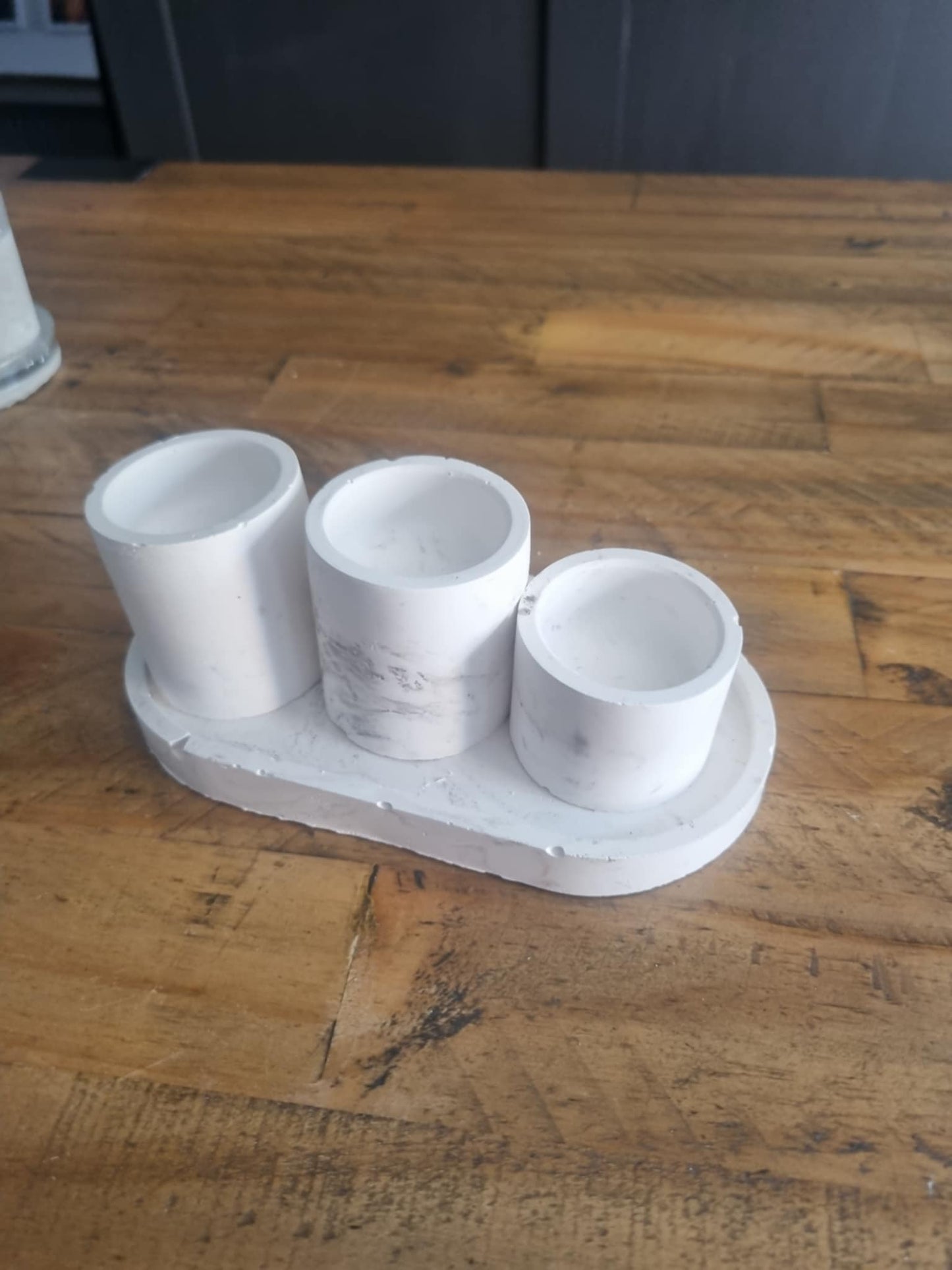 Marble effect 4 piece candle holder