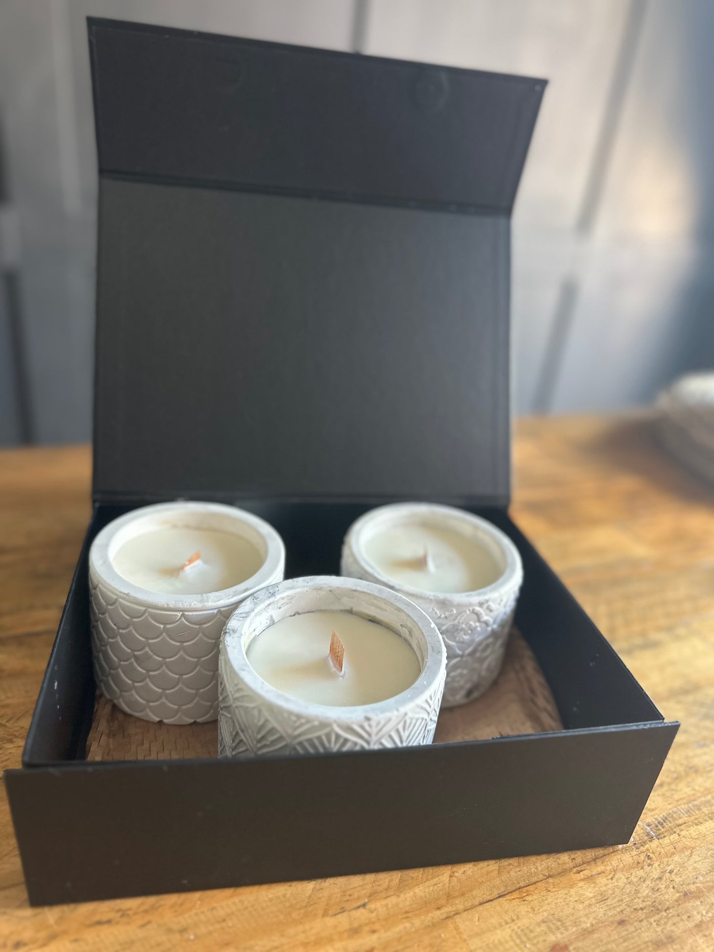 Luxury Ceramic Candle Gift Box – Strongest Scented Soy Wax Candles