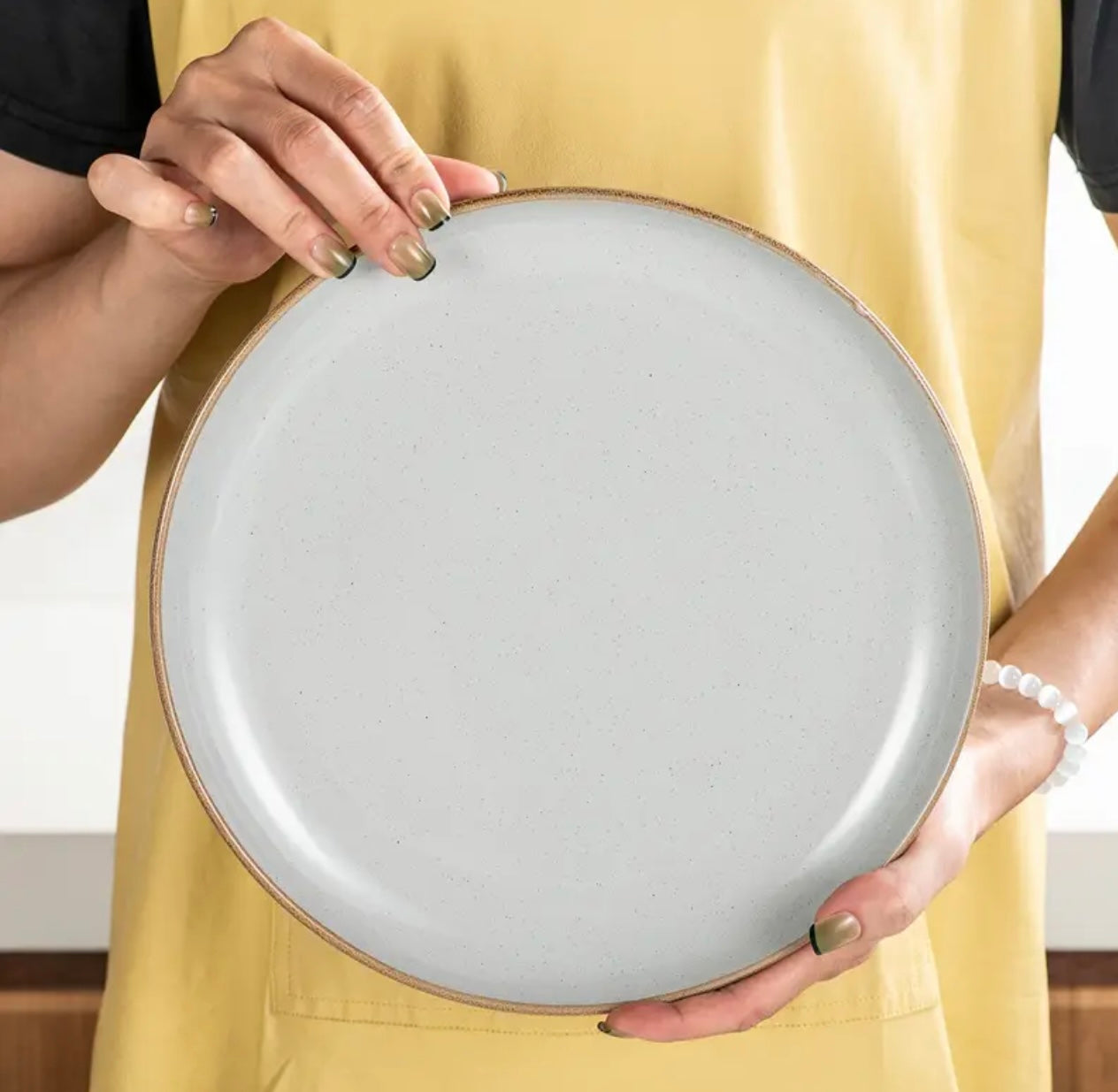 Elegant Grey 16-Piece Dinnerware Set - Premium Ceramic Plates and Bowls