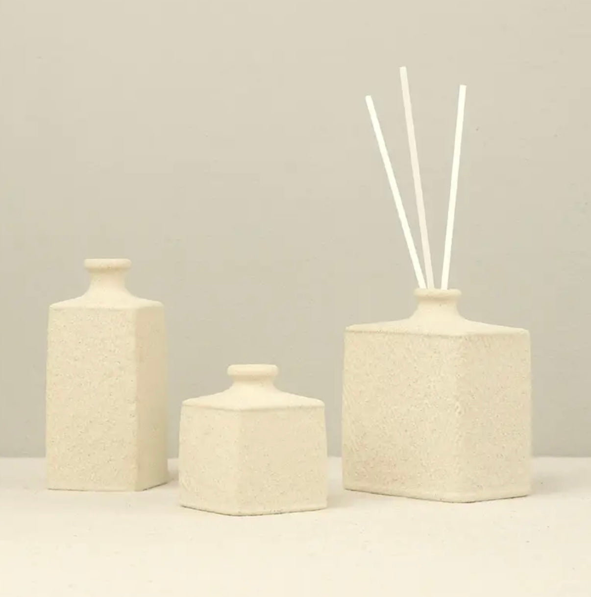 Rustic reed diffuser