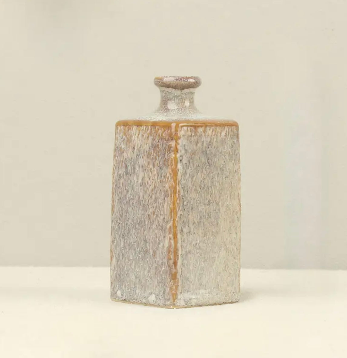Rustic reed diffuser