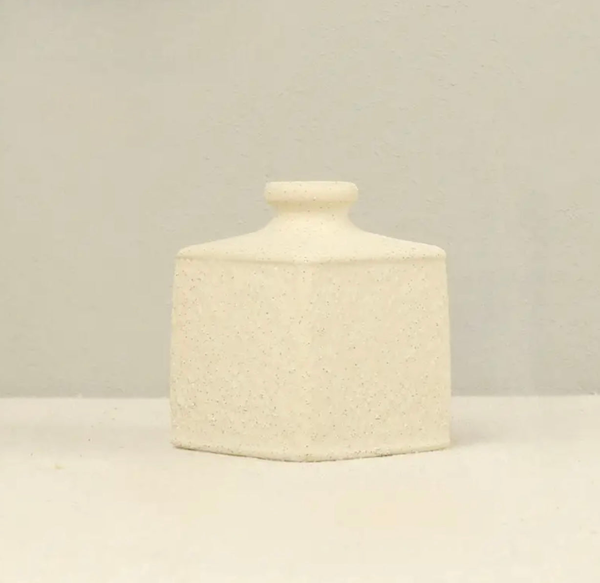 Rustic reed diffuser
